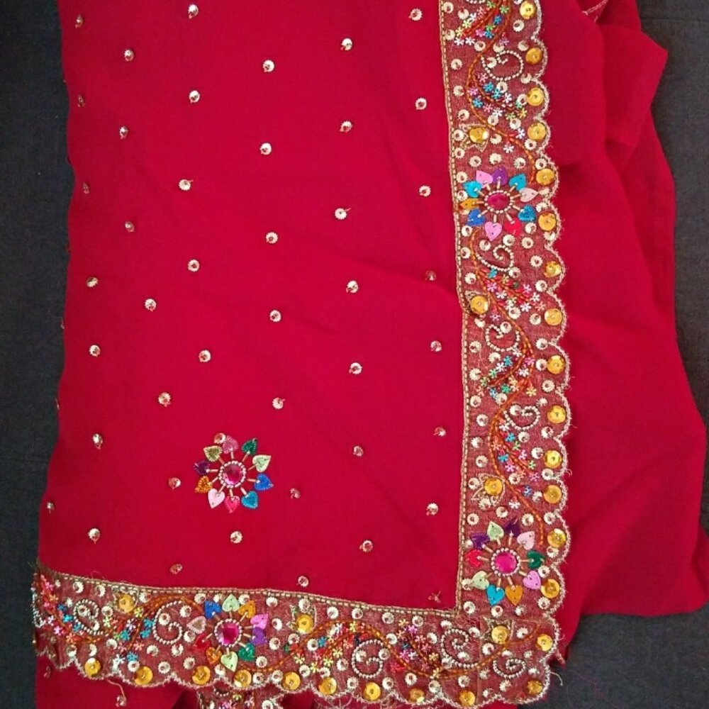 Dark Red (Reddish) Georgette Saree with Sequins and Border work
